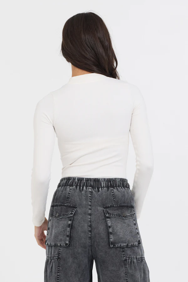 Pale Ivory Seamless Mock Neck Top - Image 2